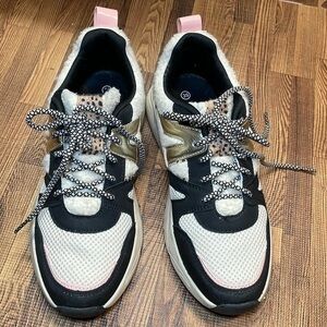 POSH by Posh & Pair Chunky Sneaker EU 39 US 8.5 Mixed Media Sherpa Shoes